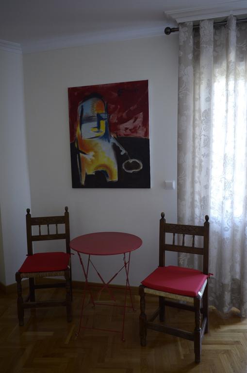 Pension Ostadar Los Arcos Room photo