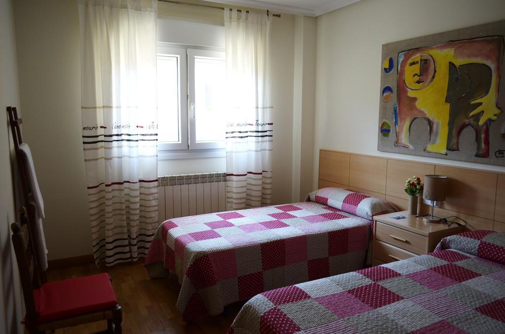 Pension Ostadar Los Arcos Exterior photo